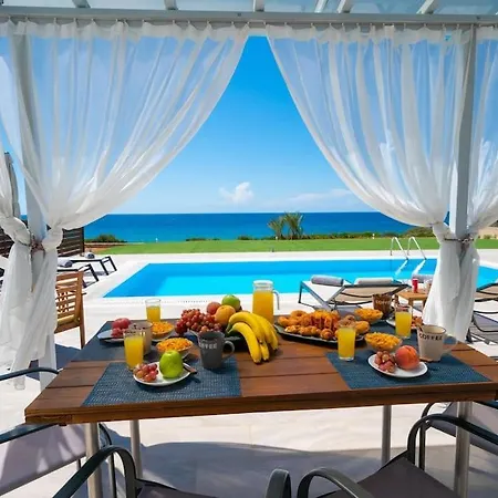 ヴィラ Kassiani スヴォロナータ